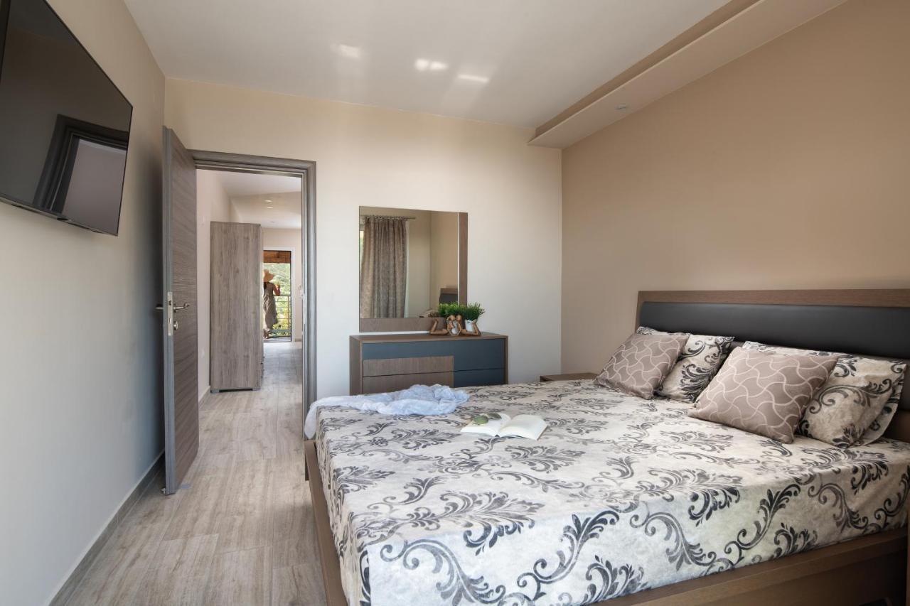 Sunset Studios - Suites With Seaview & Back Side Apartements Τορώνη Εξωτερικό φωτογραφία