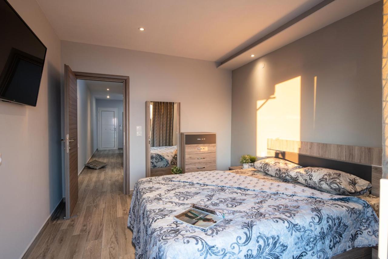 Sunset Studios - Suites With Seaview & Back Side Apartements Τορώνη Εξωτερικό φωτογραφία