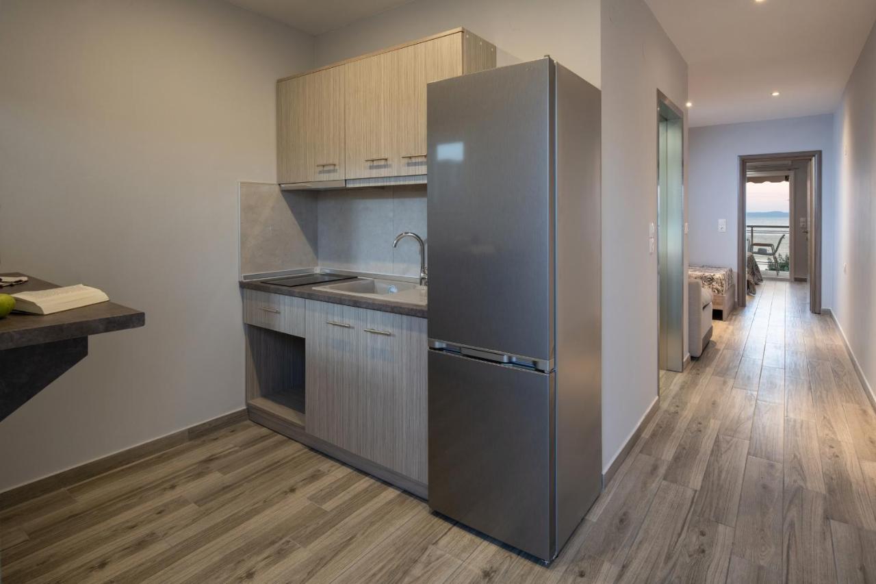 Sunset Studios - Suites With Seaview & Back Side Apartements Τορώνη Εξωτερικό φωτογραφία