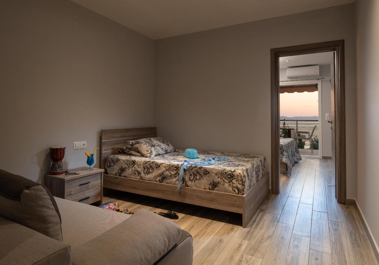 Sunset Studios - Suites With Seaview & Back Side Apartements Τορώνη Εξωτερικό φωτογραφία