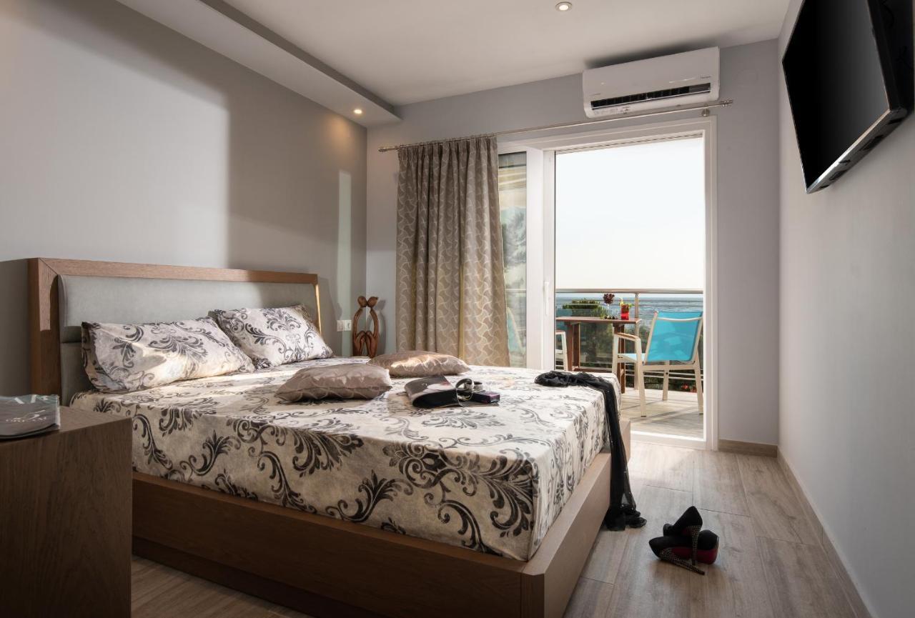 Sunset Studios - Suites With Seaview & Back Side Apartements Τορώνη Εξωτερικό φωτογραφία