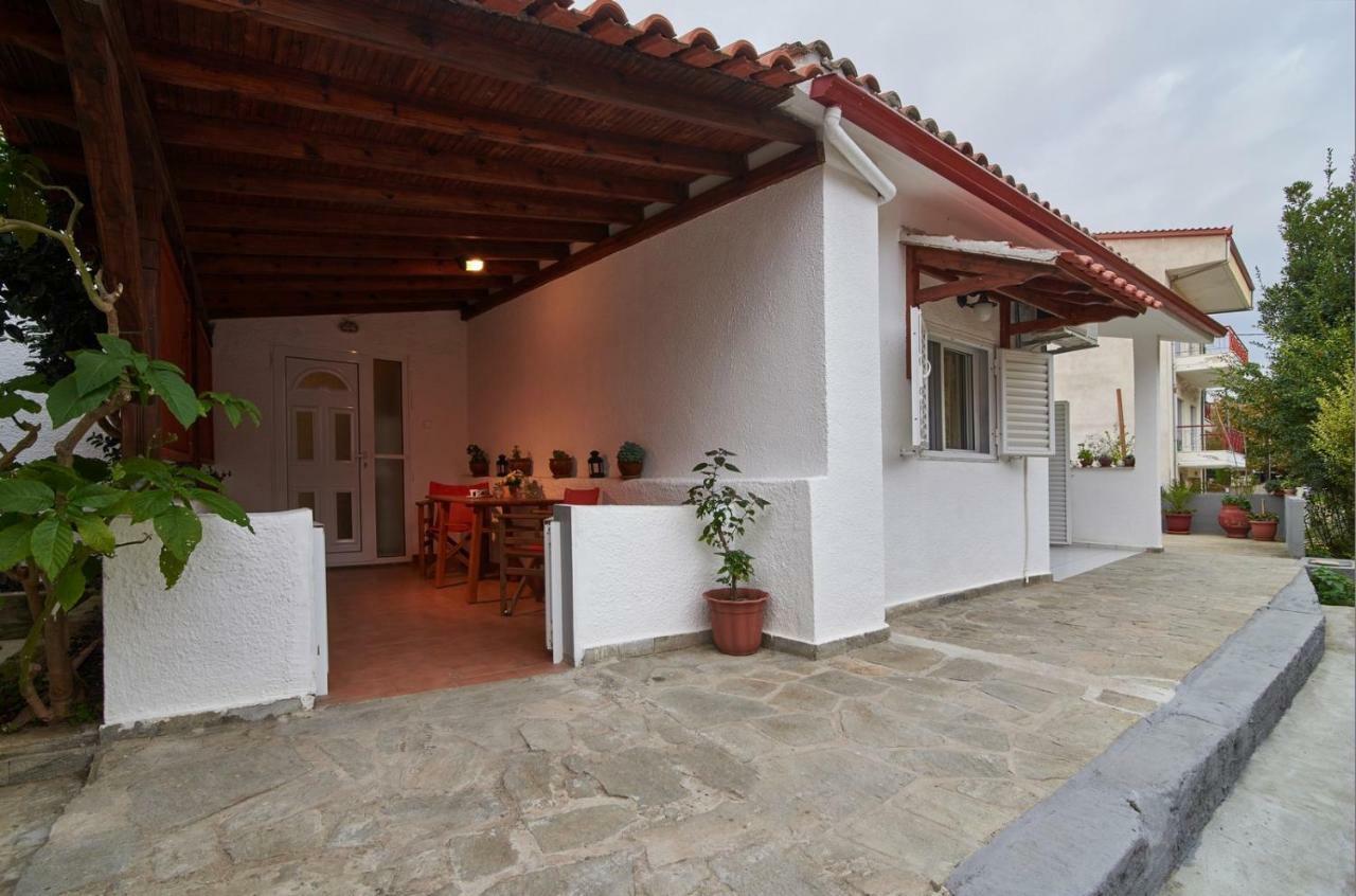 Sunset Studios - Suites With Seaview & Back Side Apartements Τορώνη Εξωτερικό φωτογραφία