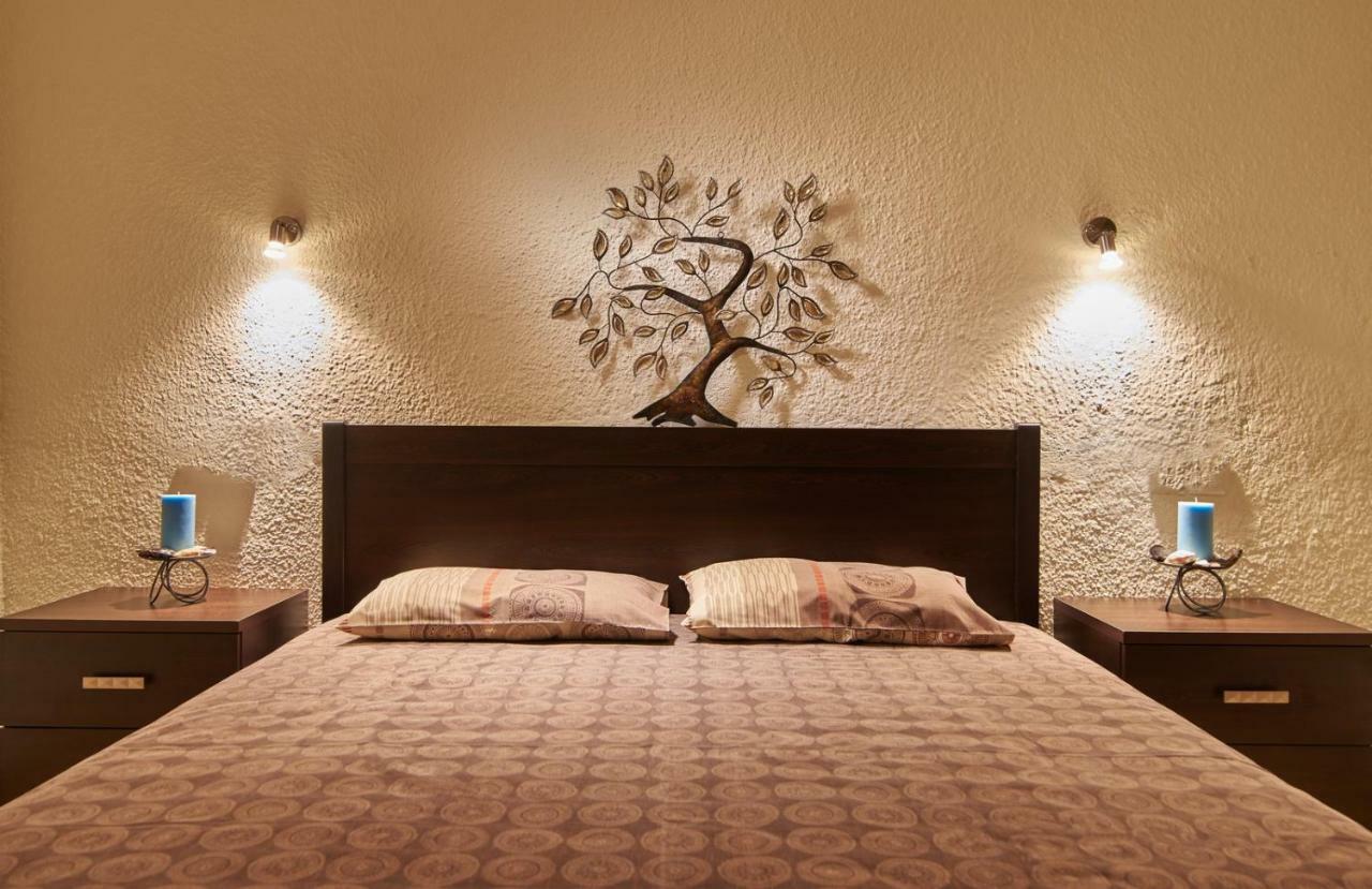 Sunset Studios - Suites With Seaview & Back Side Apartements Τορώνη Εξωτερικό φωτογραφία